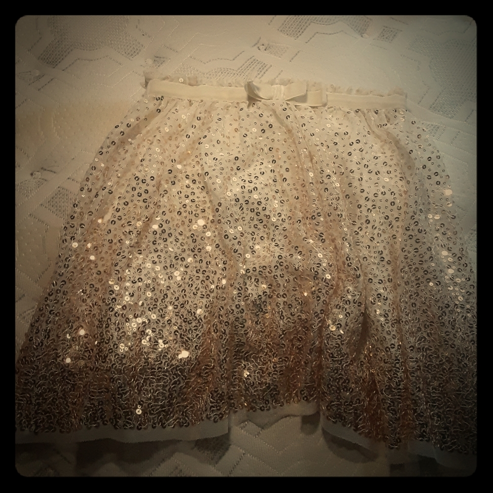 White to gold ombre skirt